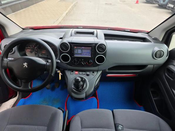 Peugeot Partner II Рестайлинг с пробегом 2014 года, цена 570 000 рублей, 173387 км, фургон, Автокод Объявления
