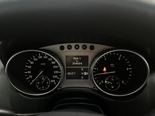 Mercedes-Benz M-Класс II (W164) с пробегом 2008 года, цена 1 300 000 рублей, 354663 км, внедорожник, Автокод Объявления