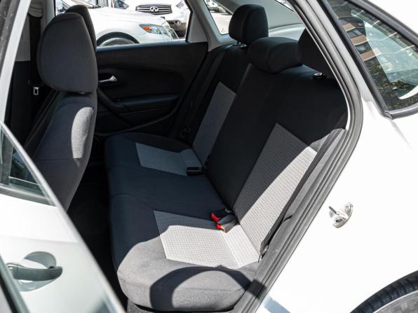 Volkswagen Polo V с пробегом 2014 года, цена 940 000 рублей, 139942 км, седан, Автокод Объявления