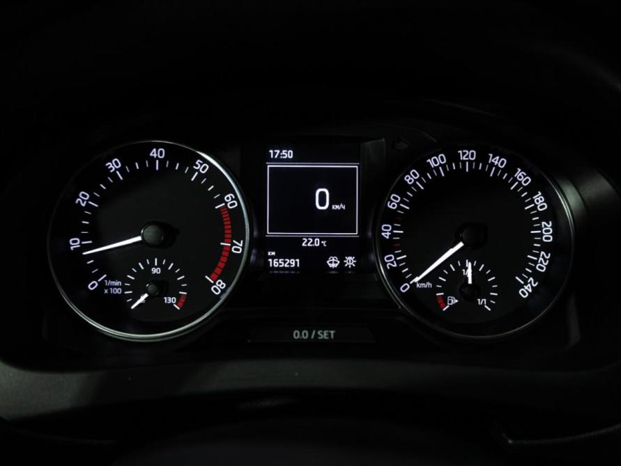 Skoda Rapid I Санкт-Петербург  - изображение 12