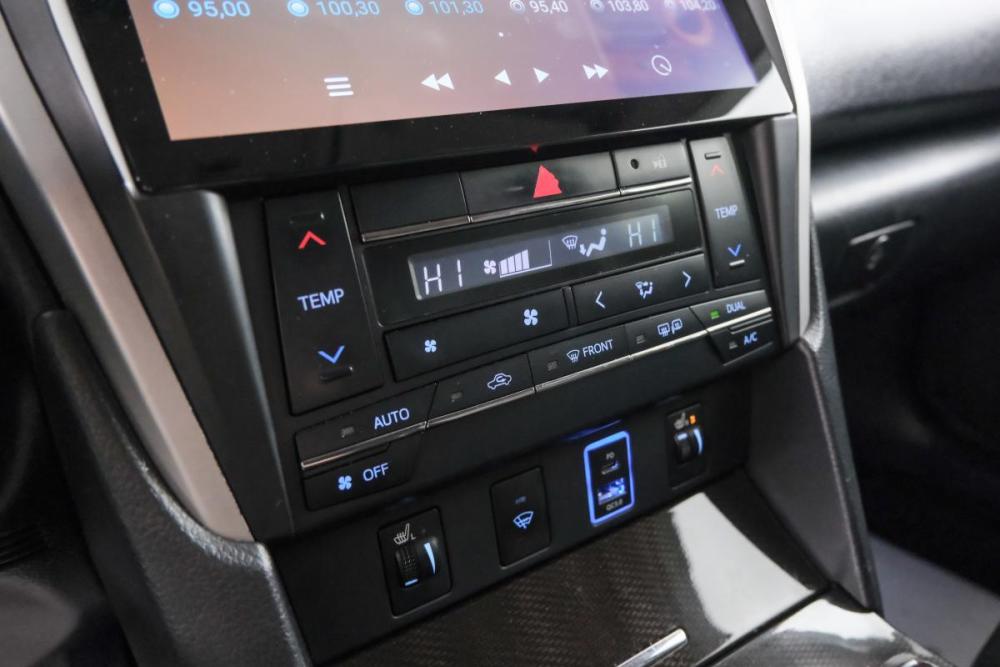 Toyota Camry VII (XV50) Рестайлинг 2 Красноярск  - изображение 16