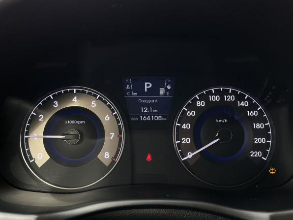Hyundai Solaris I с пробегом 2011 года, цена 890 000 рублей, 164107 км, хэтчбек, Автокод Объявления