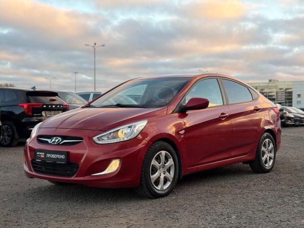 Hyundai Solaris I с пробегом 2013 года, цена 595 000 рублей, 186000 км, седан, Автокод Объявления
