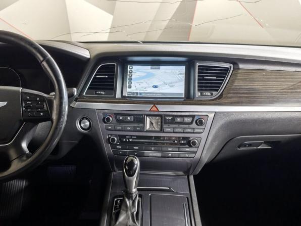 Hyundai Genesis II с пробегом 2014 года, цена 1 485 000 рублей, 234311 км, седан, Автокод Объявления
