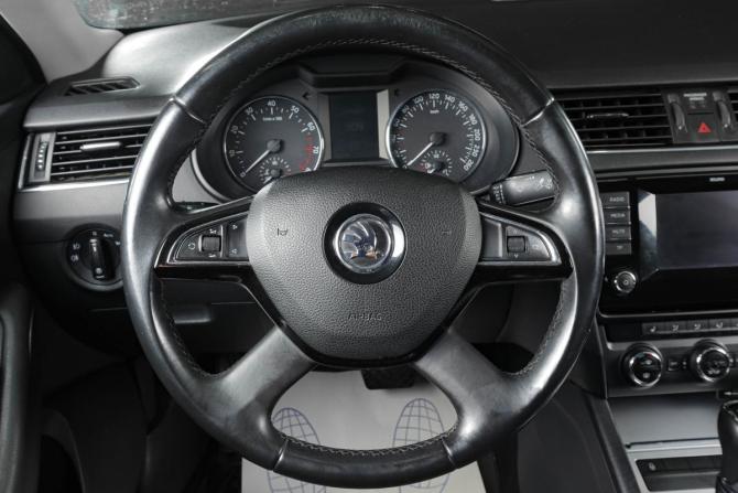 Skoda Octavia III (A7) с пробегом 2013 года, цена 1 359 000 рублей, 123000 км, лифтбек, Автокод Объявления