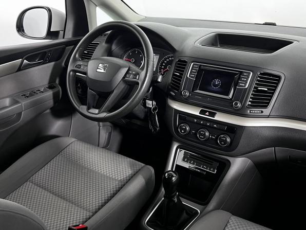 SEAT Alhambra II Рестайлинг с пробегом 2016 года, цена 1 750 000 рублей, 203040 км, минивэн, Автокод Объявления