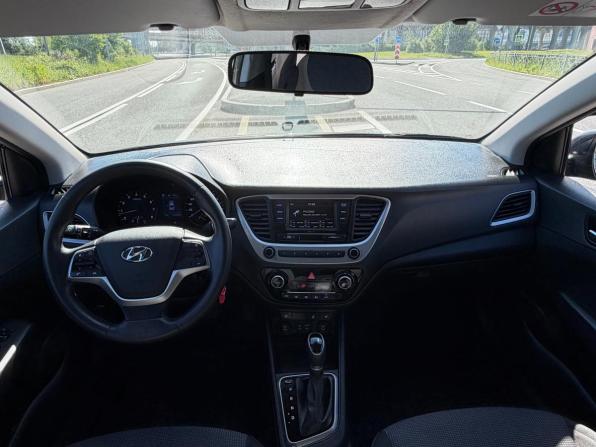 Hyundai Solaris II с пробегом 2018 года, цена 1 229 000 рублей, 160000 км, седан, Автокод Объявления