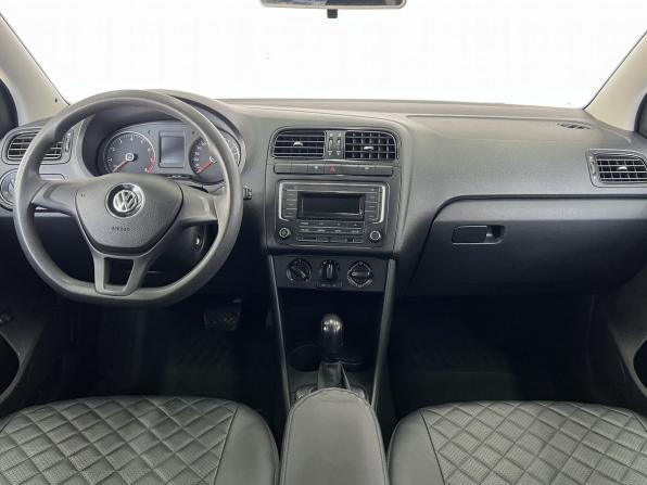 Volkswagen Polo V Рестайлинг с пробегом 2019 года, цена 1 219 000 рублей, 78000 км, седан, Автокод Объявления