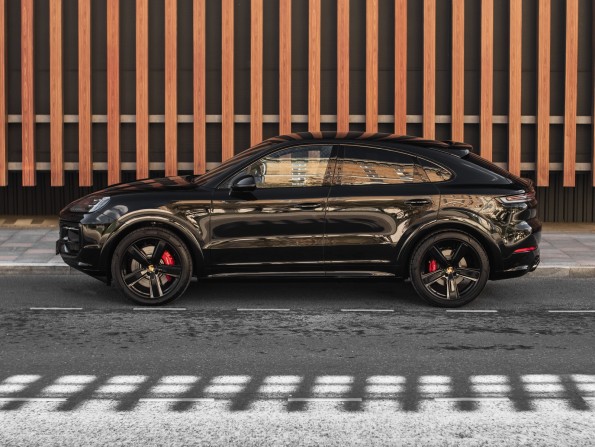 Новый Porsche Cayenne III Рестайлинг 2024 года, цена 26 700 000 рублей, внедорожник, Автокод Объявления