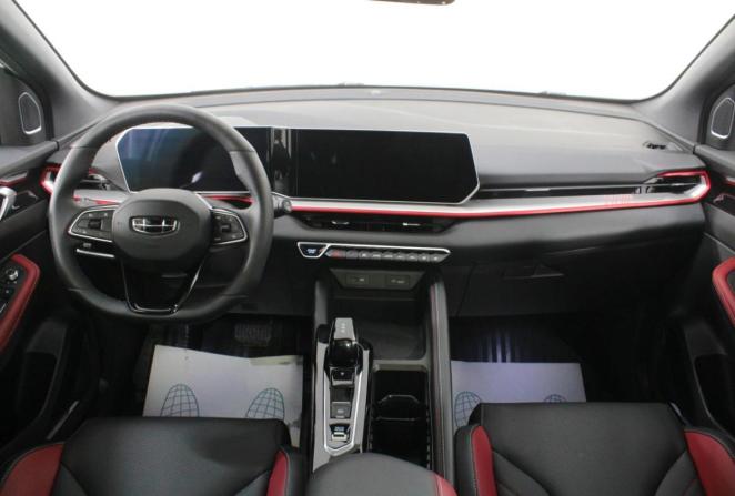Geely Coolray I Рестайлинг с пробегом 2024 года, цена 2 350 000 рублей, 4899 км, внедорожник, Автокод Объявления
