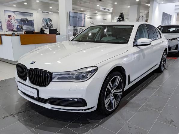 BMW 7 серии VI (G11/G12) с пробегом 2017 года, цена 3 199 000 рублей, 193044 км, седан, Автокод Объявления