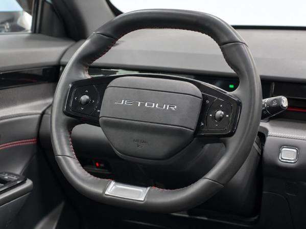 JETOUR DASHING I с пробегом 2023 года, цена 2 049 500 рублей, 26000 км, внедорожник, Автокод Объявления