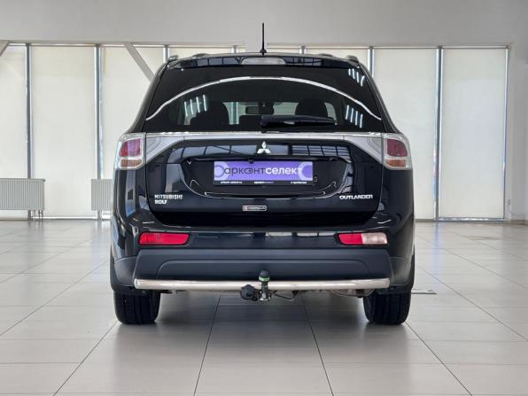 Mitsubishi Outlander III с пробегом 2014 года, цена 1 600 000 рублей, 178229 км, внедорожник, Автокод Объявления