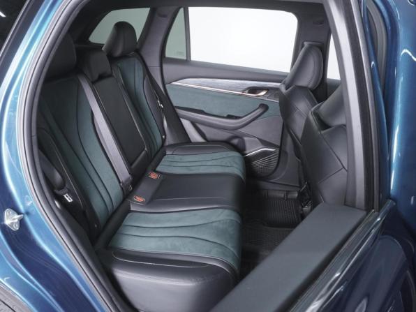 Geely Monjaro I с пробегом 2023 года, цена 2 920 000 рублей, 50266 км, внедорожник, Автокод Объявления