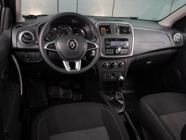 Renault Logan II Рестайлинг с пробегом 2020 года, цена 1 113 000 рублей, 123392 км, седан, Автокод Объявления