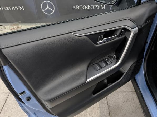 Toyota RAV4 V (XA50) с пробегом 2020 года, цена 3 175 000 рублей, 153555 км, внедорожник, Автокод Объявления