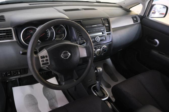 Nissan Tiida I с пробегом 2010 года, цена 879 000 рублей, 181000 км, хэтчбек, Автокод Объявления
