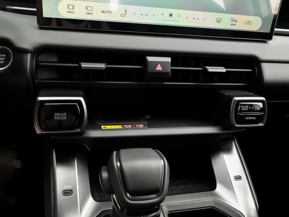 Toyota RAV4 VI (XA60) с пробегом 2025 года, цена 4 300 000 рублей, 15 км, внедорожник, Автокод Объявления