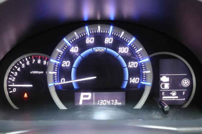 Suzuki Wagon R V Рестайлинг с пробегом 2015 года, цена 515 000 рублей, 130473 км, хэтчбек, Автокод Объявления