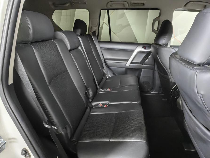 Toyota Land Cruiser Prado 150 Series Рестайлинг 3 Москва  - изображение 16