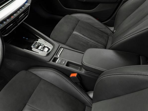 Skoda Octavia IV (A8) с пробегом 2021 года, цена 3 090 000 рублей, 86025 км, лифтбек, Автокод Объявления