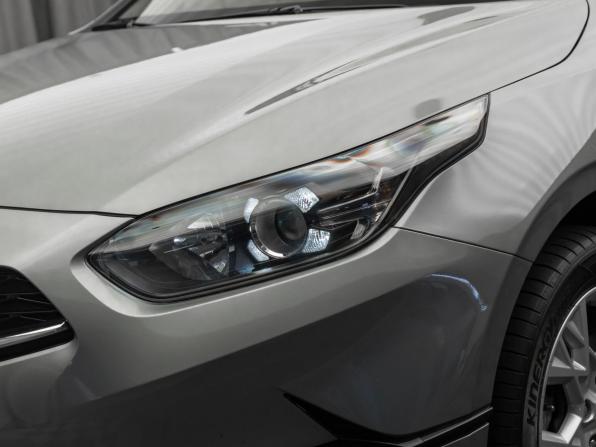 Kia Ceed III Рестайлинг с пробегом 2022 года, цена 2 320 000 рублей, 66782 км, универсал, Автокод Объявления
