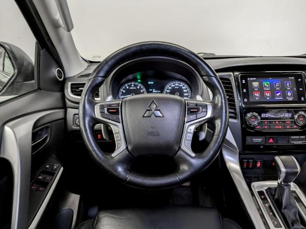 Mitsubishi Pajero Sport III с пробегом 2017 года, цена 3 100 000 рублей, 107178 км, внедорожник, Автокод Объявления
