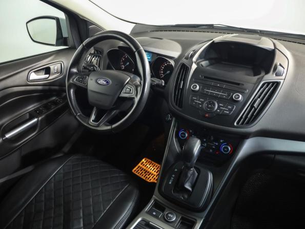 Ford Kuga II Рестайлинг с пробегом 2018 года, цена 1 849 000 рублей, 121877 км, внедорожник, Автокод Объявления