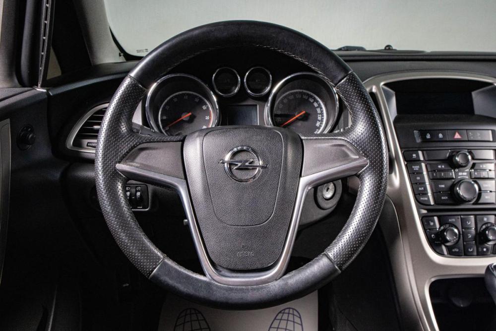 Opel Astra J Сургут  - изображение 11