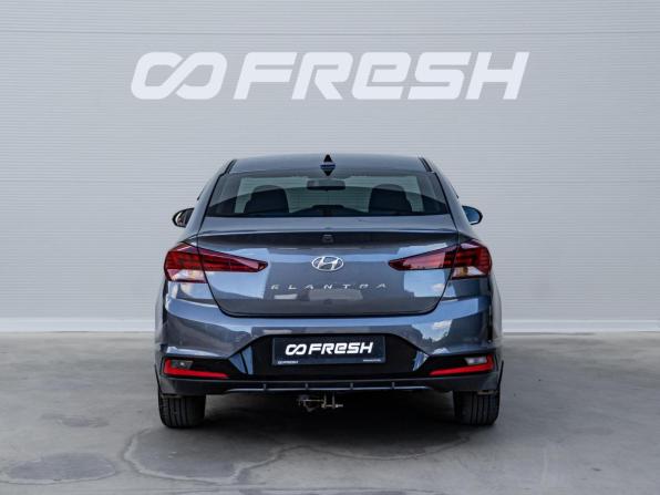 Hyundai Elantra VI (AD) Рестайлинг с пробегом 2019 года, цена 1 670 000 рублей, 132161 км, седан, Автокод Объявления