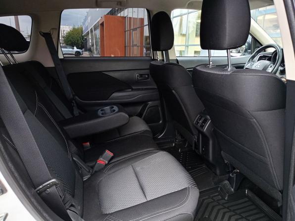 Mitsubishi Outlander III Рестайлинг 3 с пробегом 2021 года, цена 2 588 000 рублей, 94000 км, внедорожник, Автокод Объявления