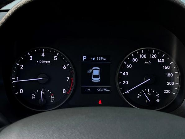 Hyundai Solaris II с пробегом 2019 года, цена 1 453 800 рублей, 90675 км, седан, Автокод Объявления