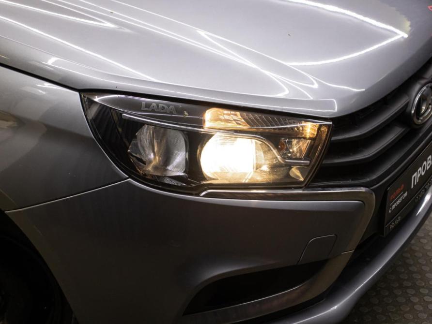 Lada (ВАЗ) Vesta I Москва  - изображение 19