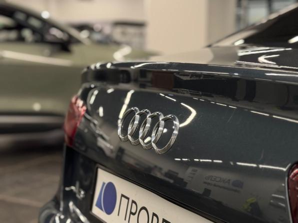 Audi A6 IV (C7) Рестайлинг с пробегом 2015 года, цена 1 739 000 рублей, 240890 км, седан, Автокод Объявления