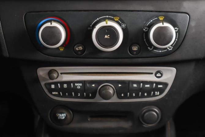 Renault Megane III с пробегом 2010 года, цена 649 000 рублей, 320000 км, универсал, Автокод Объявления