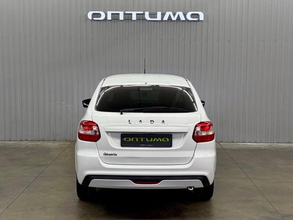 Lada (ВАЗ) Granta I Рестайлинг с пробегом 2019 года, цена 747 000 рублей, 108000 км, седан, Автокод Объявления