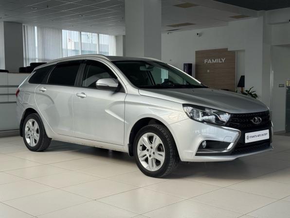 Lada (ВАЗ) Vesta I с пробегом 2022 года, цена 1 096 000 рублей, 107451 км, универсал, Автокод Объявления