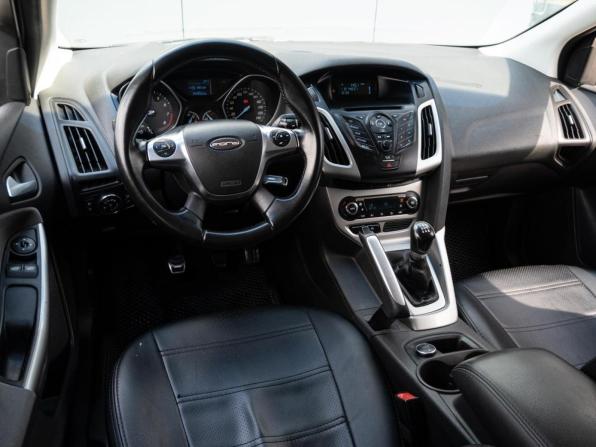 Ford Focus III с пробегом 2013 года, цена 680 000 рублей, 297852 км, хэтчбек, Автокод Объявления