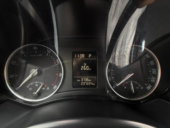 Skoda Octavia II (A5) Рестайлинг с пробегом 2010 года, цена 490 000 рублей, 237217 км, лифтбек, Автокод Объявления