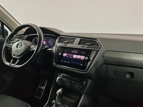 Volkswagen Tiguan II с пробегом 2019 года, цена 2 449 000 рублей, 129590 км, внедорожник, Автокод Объявления
