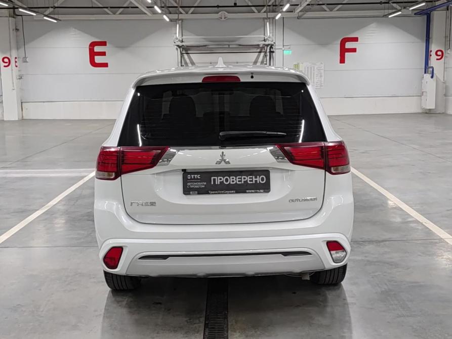 Mitsubishi Outlander III Рестайлинг 3 Казань  - изображение 7
