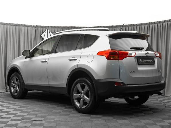 Toyota RAV4 IV (XA40) с пробегом 2015 года, цена 2 150 000 рублей, 114645 км, внедорожник, Автокод Объявления