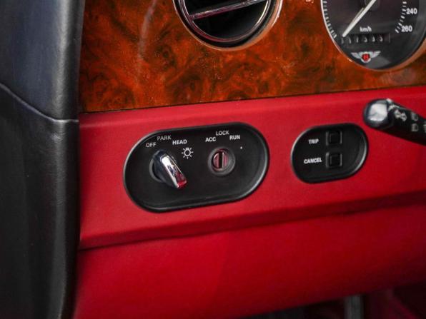 Bentley Turbo R с пробегом 1990 года, цена 8 717 200 рублей, 17696 км, седан, Автокод Объявления
