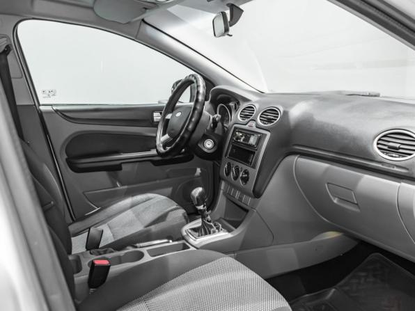Ford Focus II Рестайлинг с пробегом 2011 года, цена 495 000 рублей, 296923 км, седан, Автокод Объявления