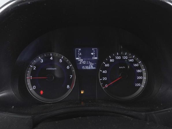 Hyundai Solaris I Рестайлинг с пробегом 2015 года, цена 870 000 рублей, 153669 км, седан, Автокод Объявления