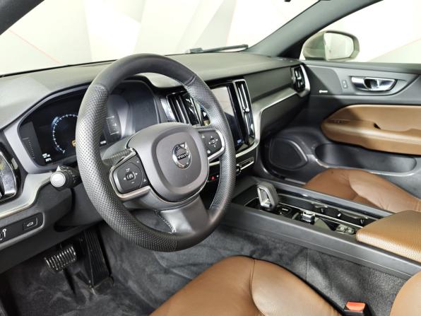 Volvo S60 III с пробегом 2022 года, цена 3 141 000 рублей, 61277 км, седан, Автокод Объявления