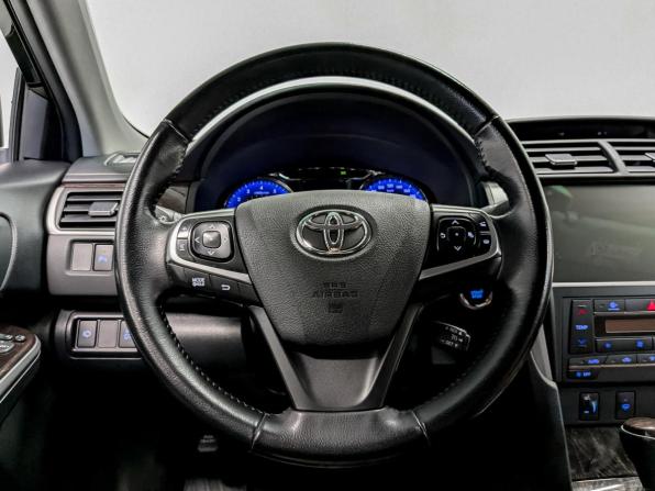 Toyota Camry VII (XV50) Рестайлинг 2 с пробегом 2018 года, цена 2 750 000 рублей, 109244 км, седан, Автокод Объявления