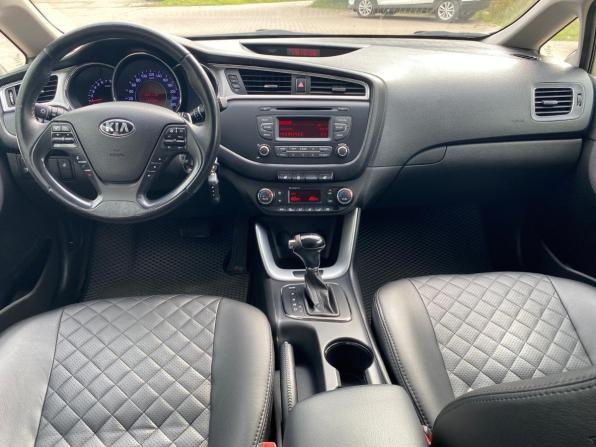 Kia Ceed II Рестайлинг с пробегом 2016 года, цена 1 299 000 рублей, 137000 км, хэтчбек, Автокод Объявления