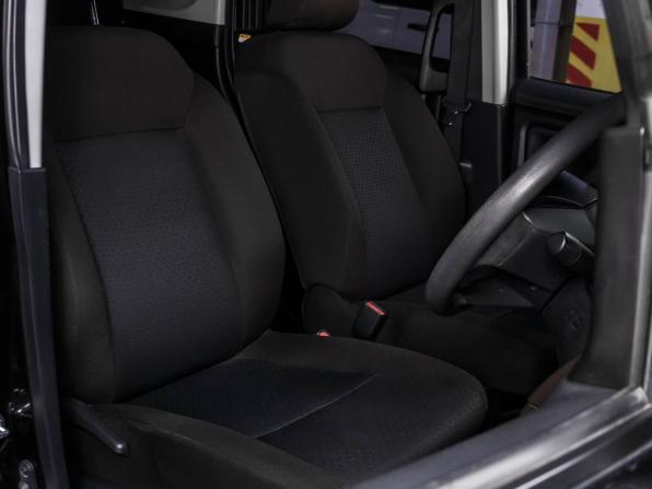 Toyota Roomy I Рестайлинг с пробегом 2023 года, цена 1 299 000 рублей, 37852 км, микровэн, Автокод Объявления