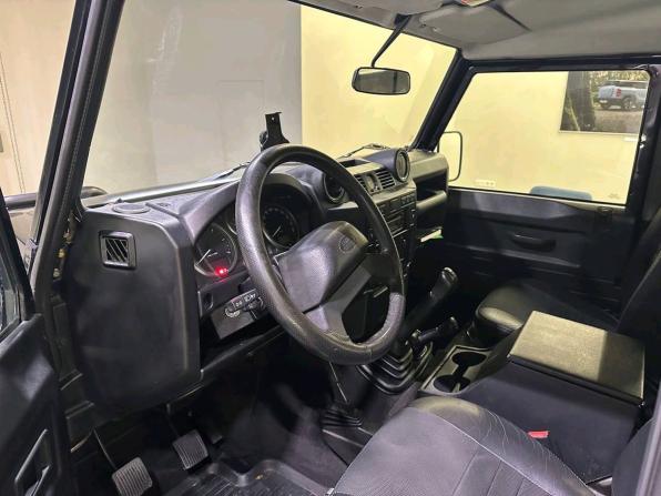 Land Rover Defender I Рестайлинг с пробегом 2007 года, цена 1 899 000 рублей, 97952 км, внедорожник, Автокод Объявления